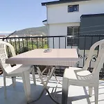 Atli Apartment *
